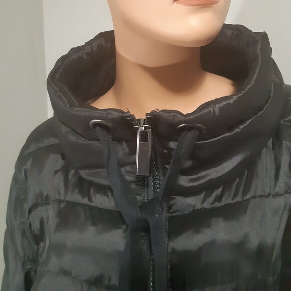 Nuage Luxury Puffer Jacket Size XL Unique Style Light weighted - Picture 5 of 16